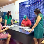 Entregan Apoyos Económicos a Mujeres con Cáncer y a Familias Cuidadoras de Menores en Tratamiento Oncológico