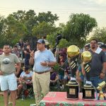 Alcalde Francisco Suazo reafirma su compromiso con deportistas al premiar a triunfadores de la Liga Municipal de Futbol