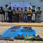 Guardia Civil y Defensa detienen a 5 hombres armados en Uruapan