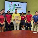 Alcalde Francisco Suazo apadrinará a la generación de alumnos de Preparatoria 42 de La Unión