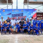 Autoridades Municipales Entregan Trofeo de Campeón al Equipo de Guerrero