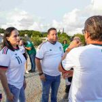 Autoridades Supervisan Cancha de Futbol 7 en Lázaro Cárdenas