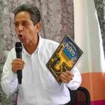 Presentan leyendas y cuentos en un libro Puerto Mágico de Pablo Telles