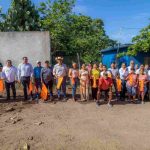 Presidente Francisco Suazo dio el banderazo de pavimentación de calle en Las Tamacuas