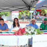 Autoridades Acompañan en Tradicional Desfile Cívico de Las Guacamayas