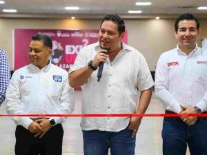 Lázaro Cárdenas recibe Expo Universidades 2026 con más de 30 instituciones educativas