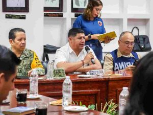 Mantiene Ayuntamiento vigilancia por huracán Trudy; oleaje, principal riesgo en la costa